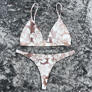 Batik Mimi x Tai - Med top Small bottoms